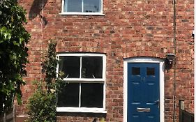 Attractive 2 Bed Cottage In Hempton Fakenham